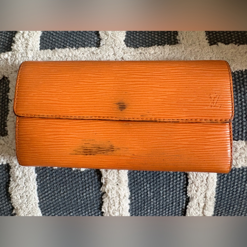Louis Vuitton Orange epi wallet used